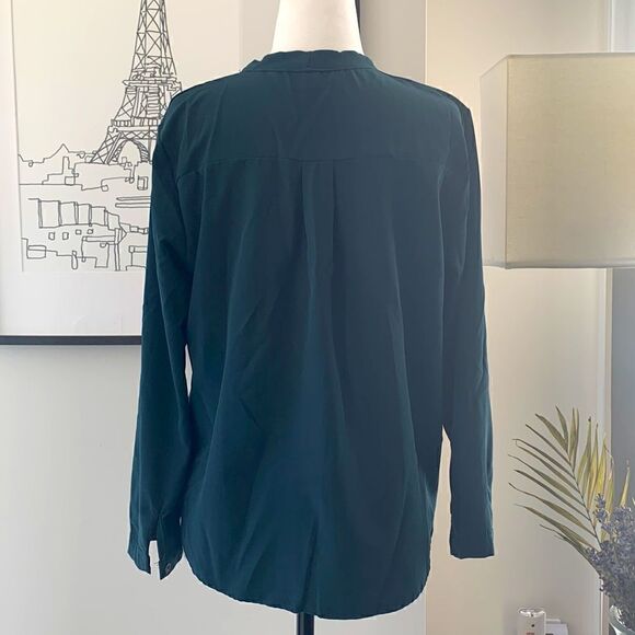 💚New Dark Green V-neck Plain Women Blouse Shirt - Picture 3 of 7
